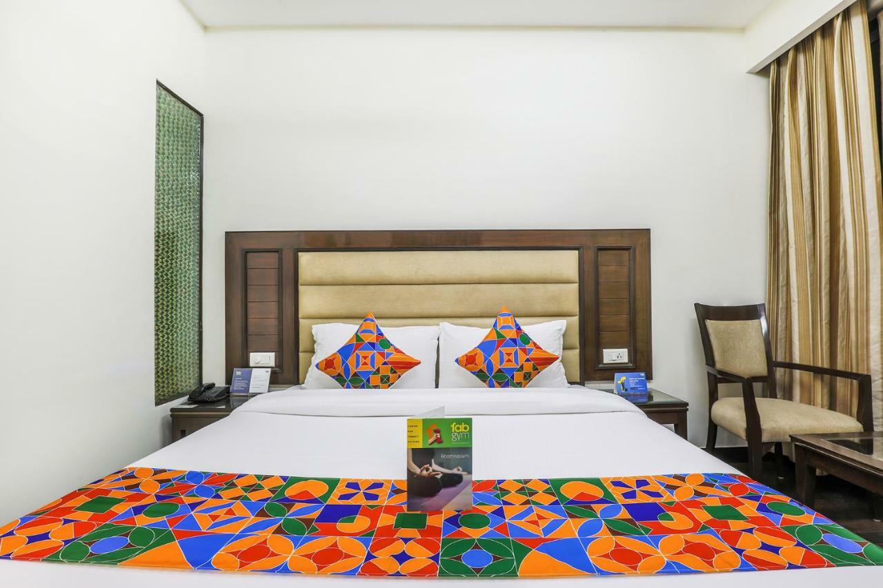 Fabhotel Metro35 Chandīgarh エクステリア 写真