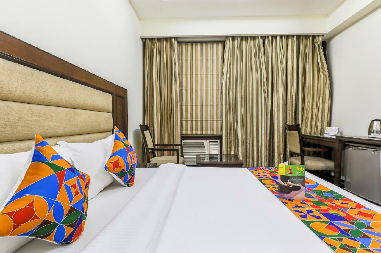 Fabhotel Metro35 Chandīgarh エクステリア 写真